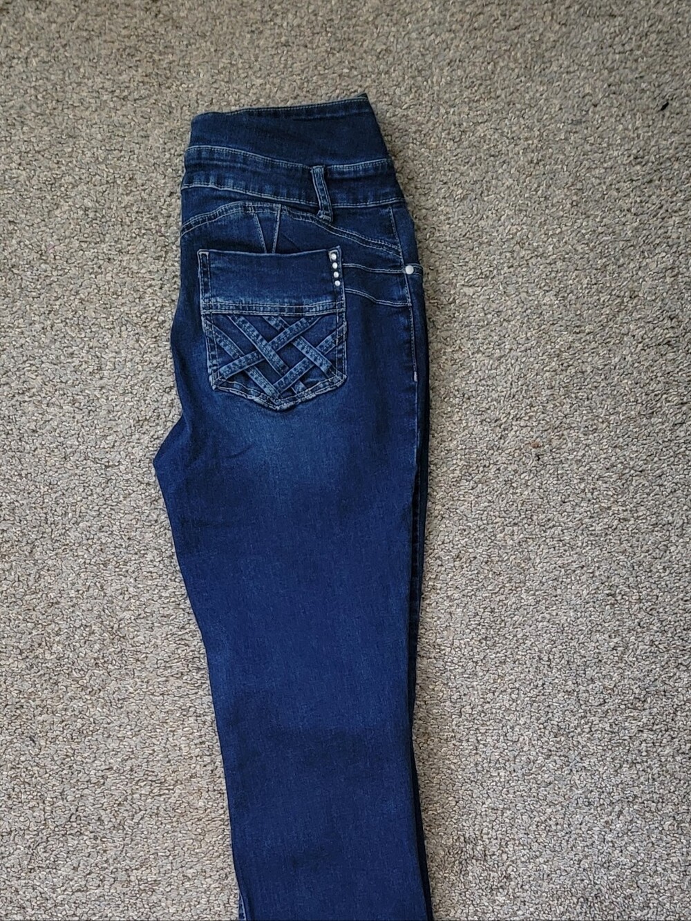 FLAMMINGALS Size Medium High Rise Stretch Jean